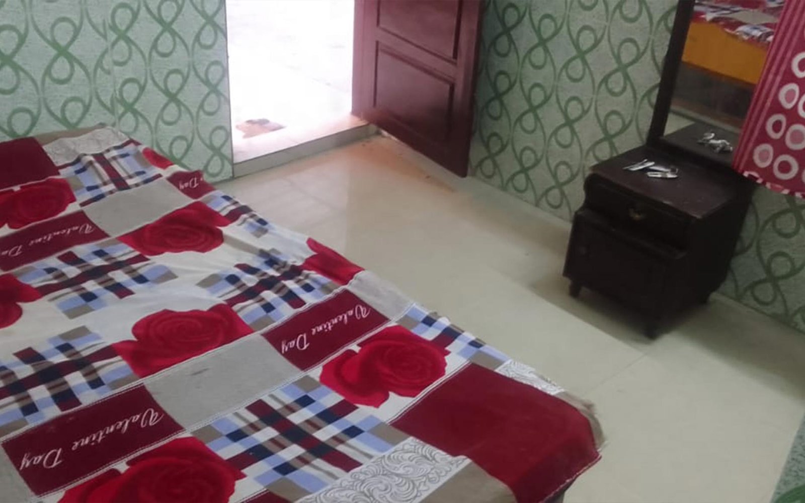 Welcome to Taj Tourist Home